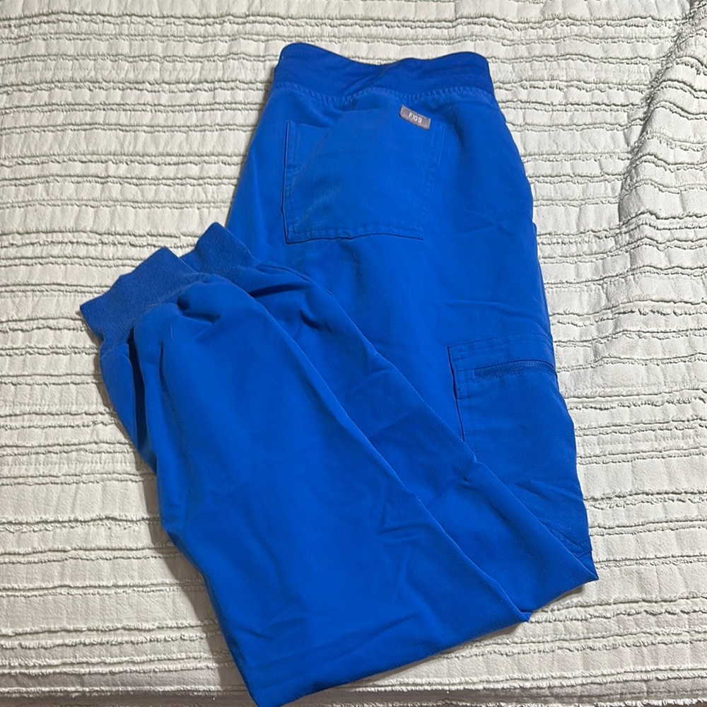 Figs Women's Jogger Pants in Bright Blue